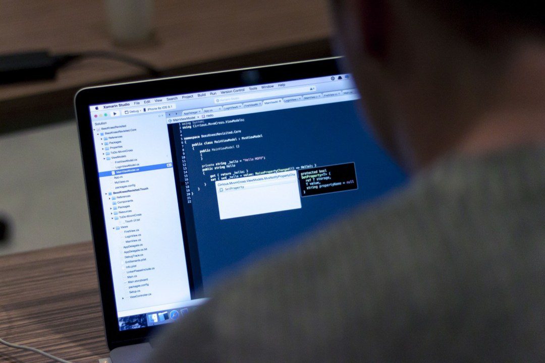 What Languages Should I Know To Be A Full Stack Developer?