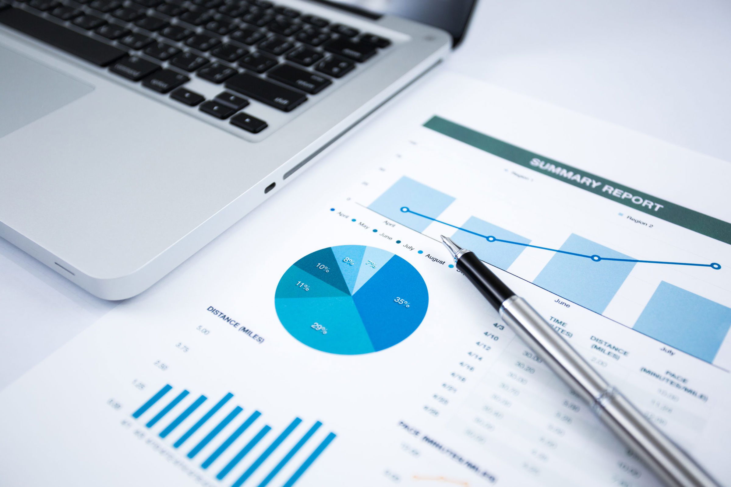 Ways to Get the First Job at an Investment Bank
