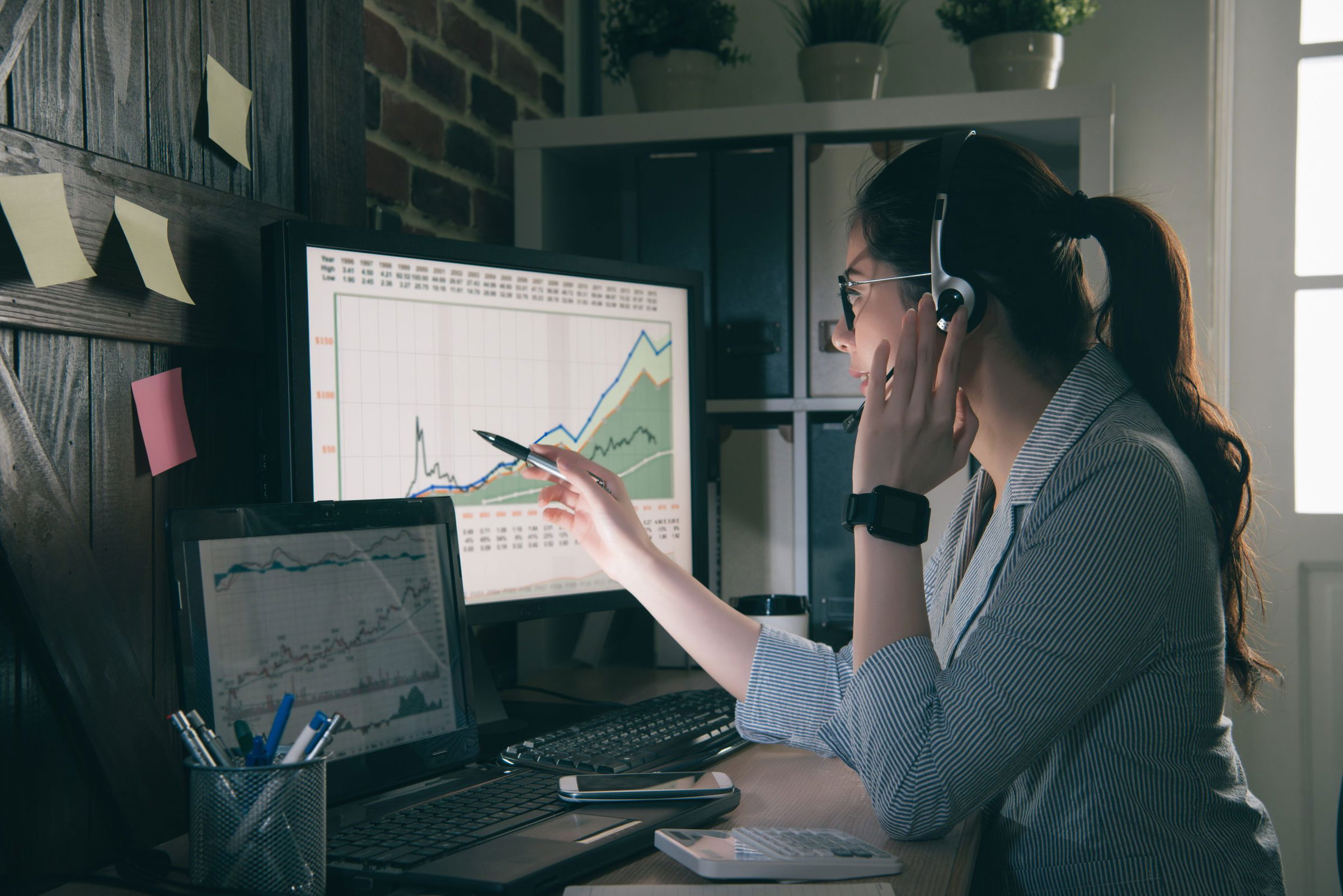 How Do I Get into Financial Analysis with an Accounting Background?