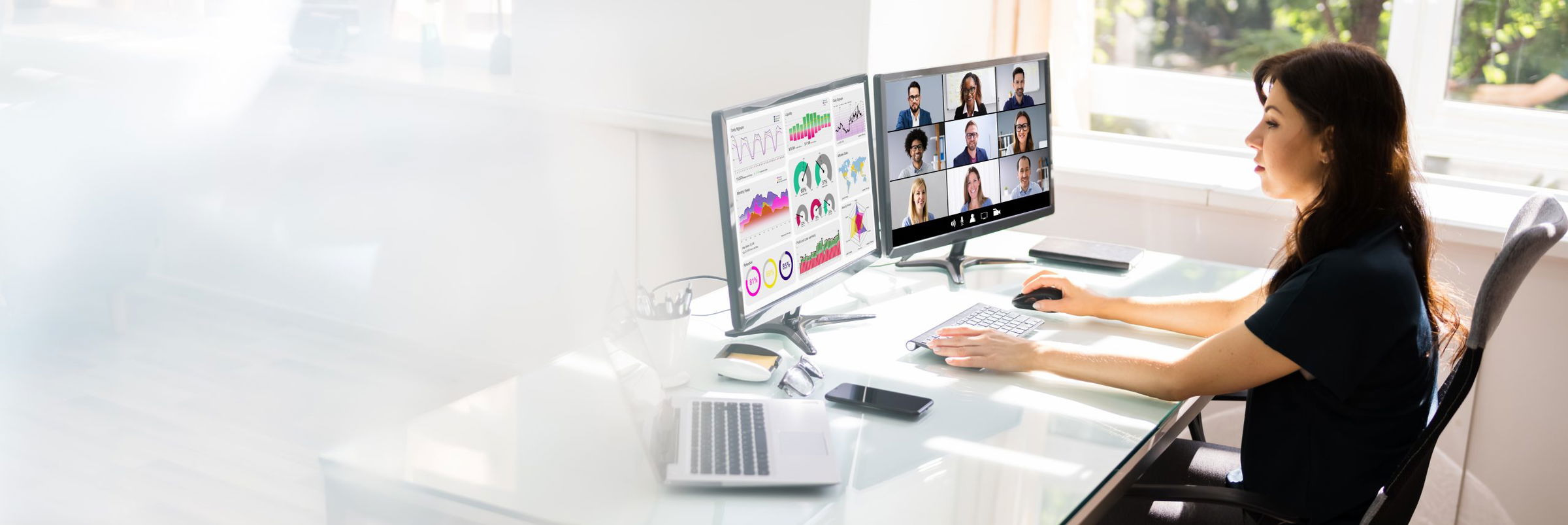 What Does A Financial Analyst Do In A Day?