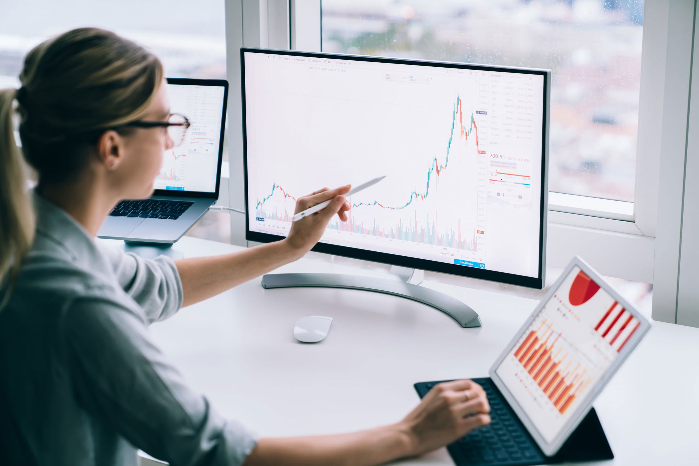 How Can Data Analytics Help You Become a Better Entrepreneur?