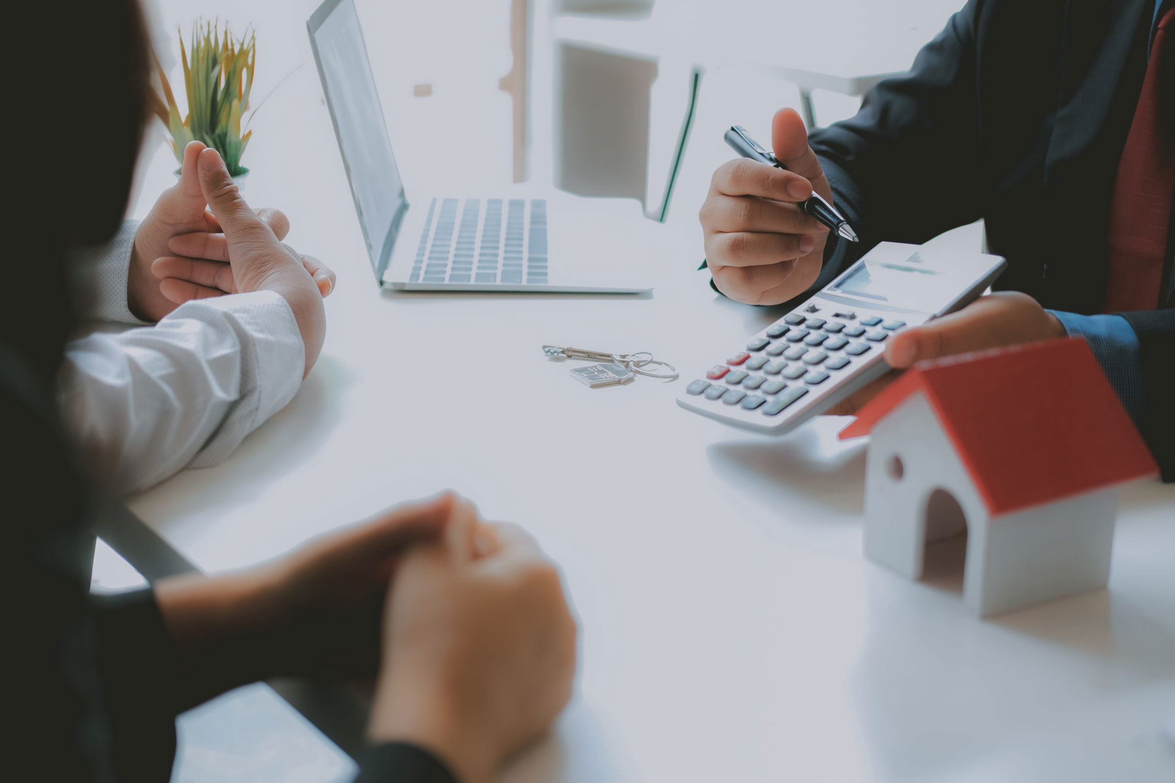 Investing Banking as a Competitive Industry: Reasons to Become An Investment Banker and what do they do?