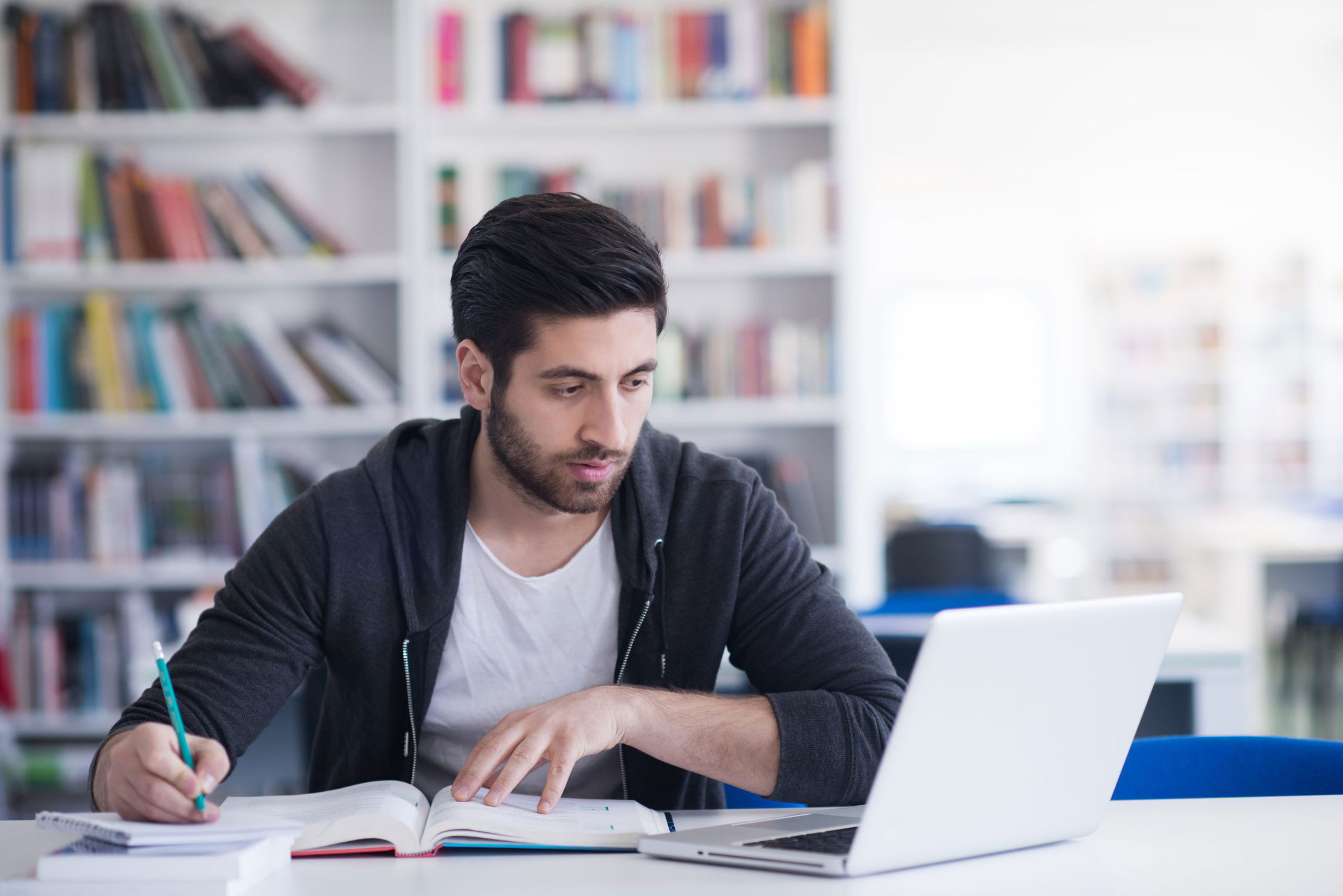 Ecosystems of Smart Technologies like Cloud, Blockchain and IoT in New-age Software Engineering